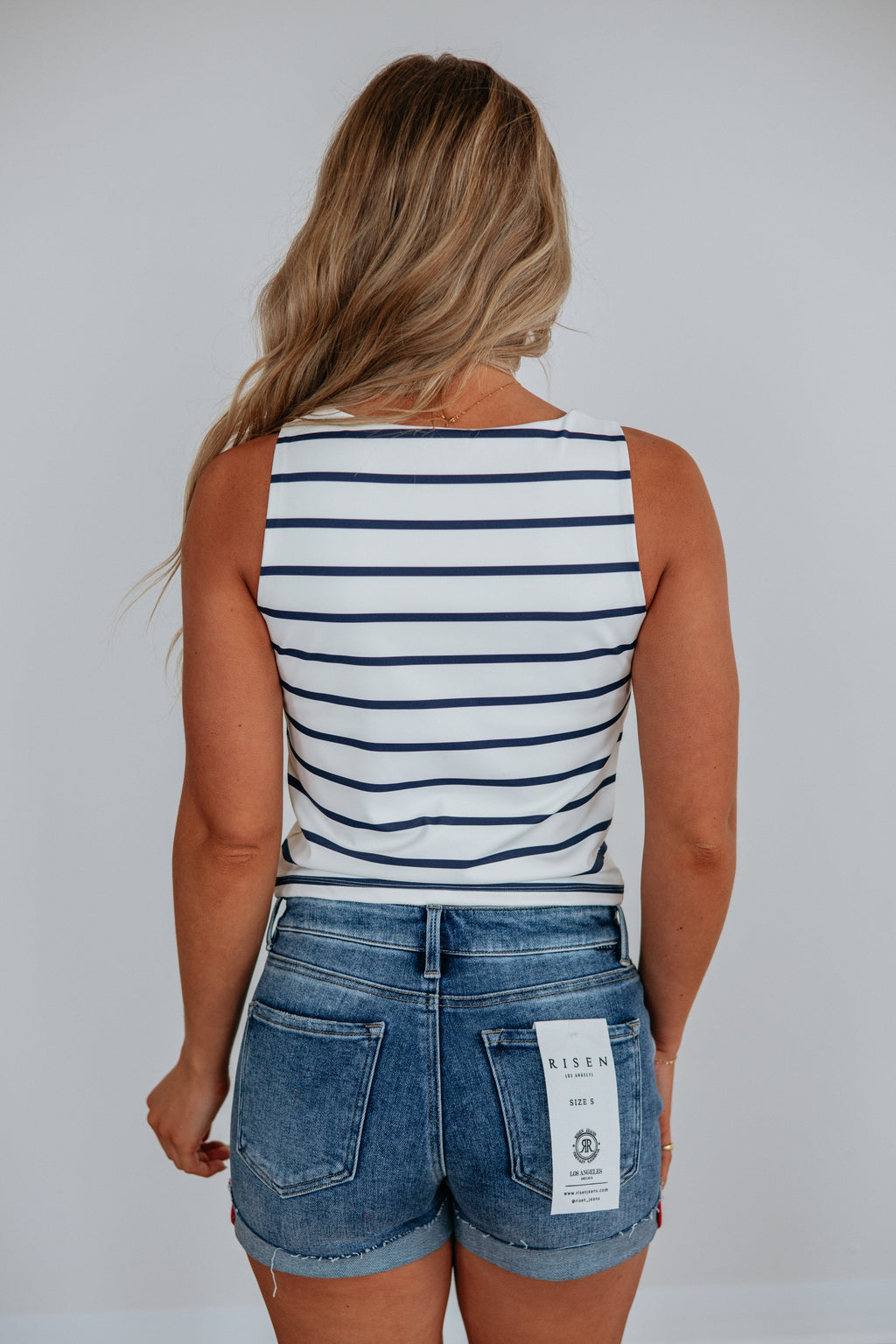 Luca Basic Tank